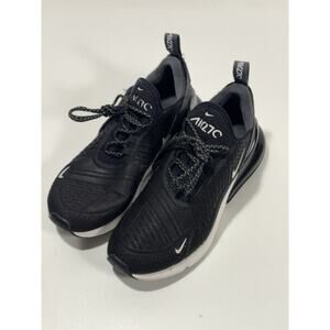 Nike Air Max 270 SE Womens Size 7 Shoes Black Summit White Running Sneakers